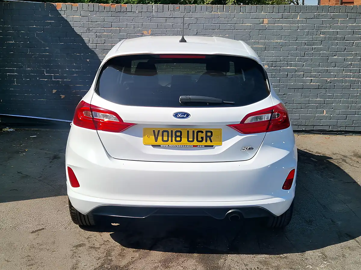 Used 2018 Ford Fiesta ST-Line X White - Interior and Exterior details 9