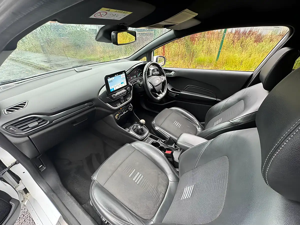 Used 2018 Ford Fiesta ST-Line X White - Interior and Exterior details 13