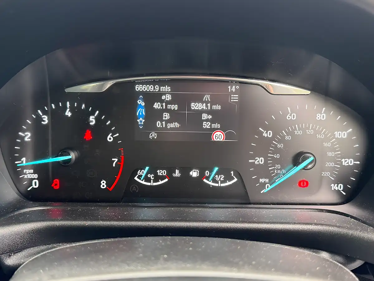 Used 2018 Ford Fiesta ST-Line X White - Interior and Exterior details 16