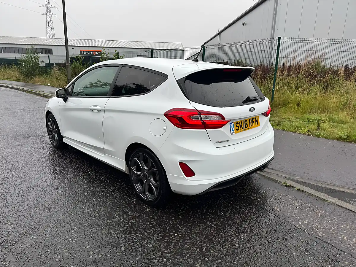 Used 2018 Ford Fiesta ST-Line X White - Interior and Exterior details 6