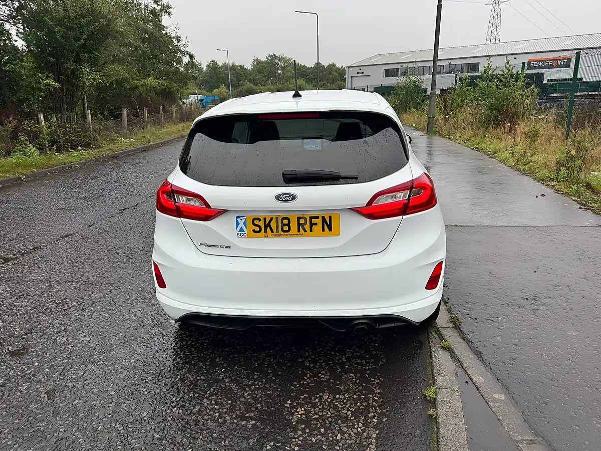 Used 2018 Ford Fiesta ST-Line X White - Interior and Exterior details 7
