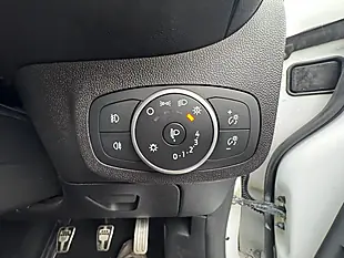 Used 2018 Ford Fiesta ST-Line X White - Interior and Exterior details 9