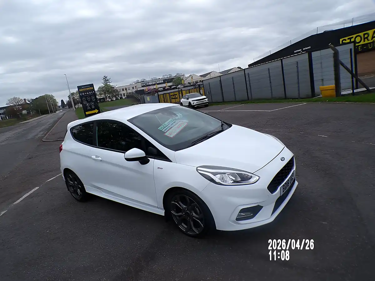 Used 2018 Ford Fiesta ST-Line X White - Interior and Exterior details 15