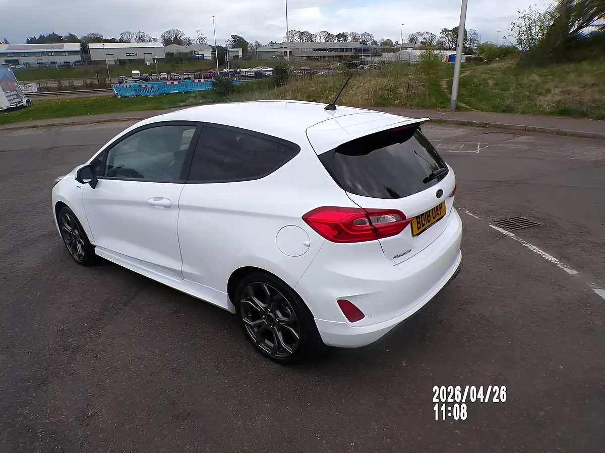 Used 2018 Ford Fiesta ST-Line X White - Interior and Exterior details 9
