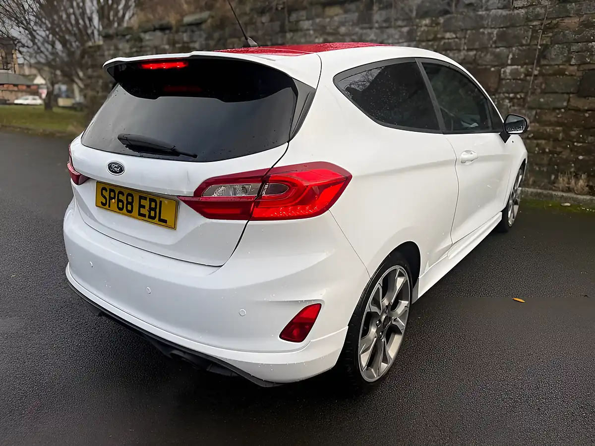 Used 2018 Ford Fiesta ST-Line X White - Interior and Exterior details 6