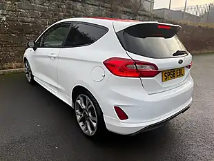 Used 2018 Ford Fiesta ST-Line X White - Interior and Exterior details 7