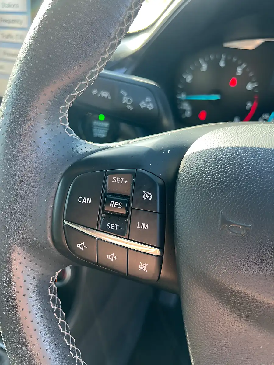Used 2018 Ford Fiesta ST-Line X White - Interior and Exterior details 15