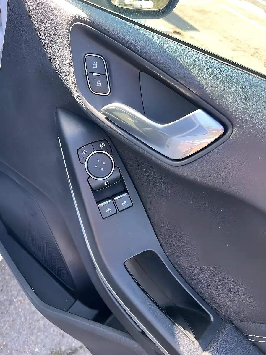Used 2018 Ford Fiesta ST-Line X White - Interior and Exterior details 18