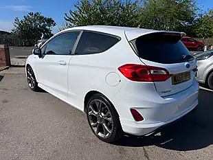 Used 2018 Ford Fiesta ST-Line X White - Interior and Exterior details 4