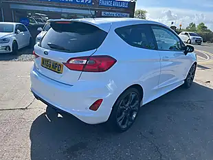 Used 2018 Ford Fiesta ST-Line X White - Interior and Exterior details 6