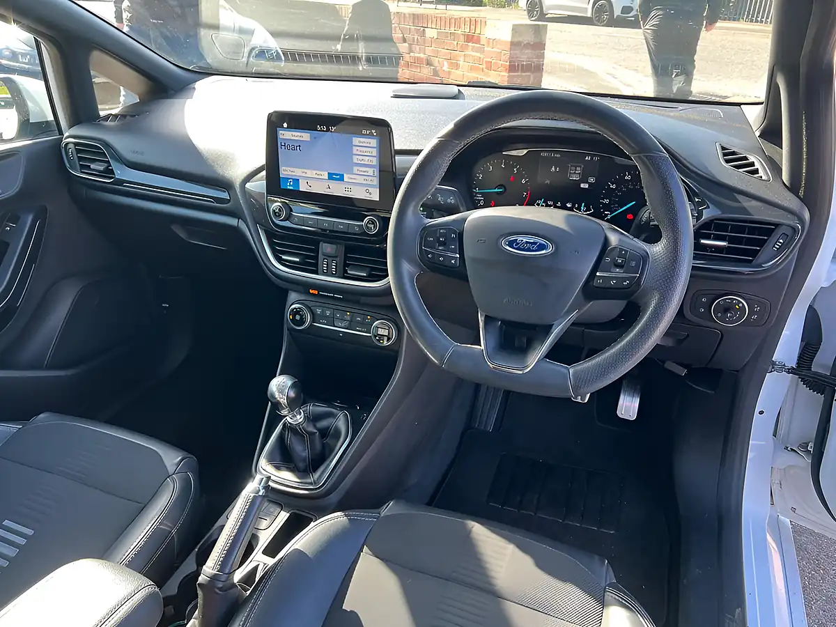 Used 2018 Ford Fiesta ST-Line X White - Interior and Exterior details 9