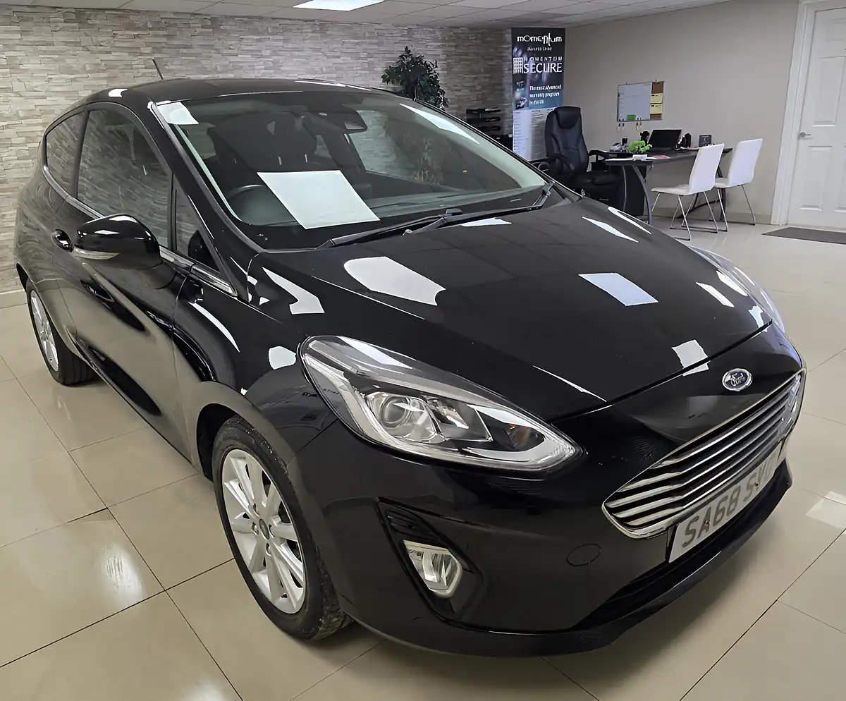Used 2018 Ford Fiesta Titanium Black - Front View