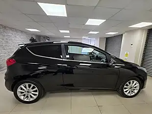 Used 2018 Ford Fiesta Titanium Black - Interior and Exterior details 15