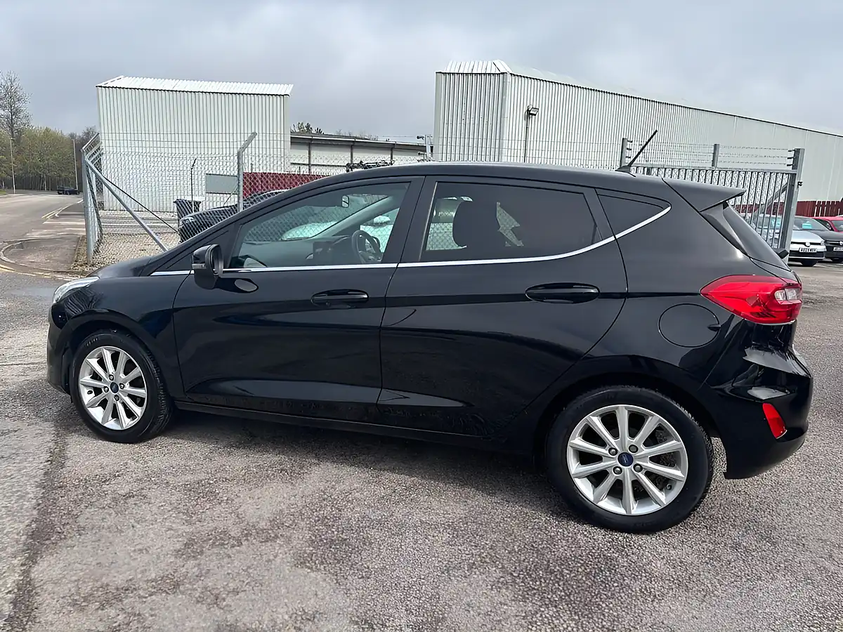 Used 2018 Ford Fiesta Titanium Black - Interior and Exterior details 7