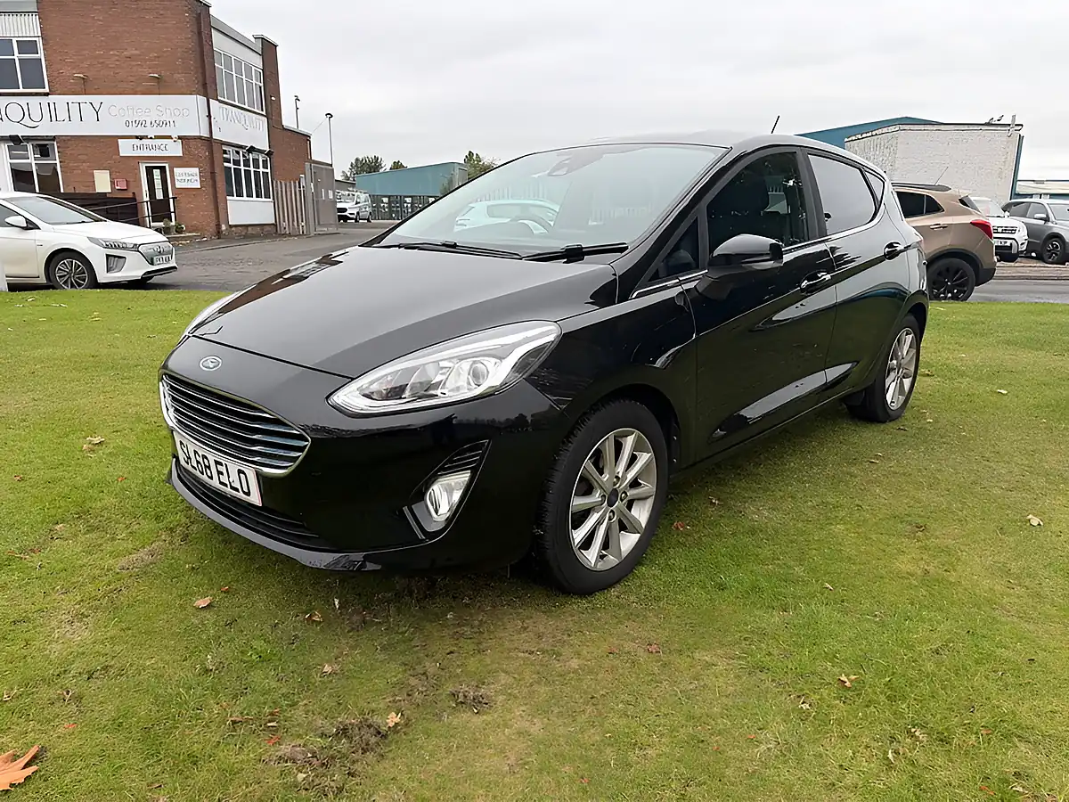 Used 2018 Ford Fiesta Titanium Black - Interior and Exterior details 3