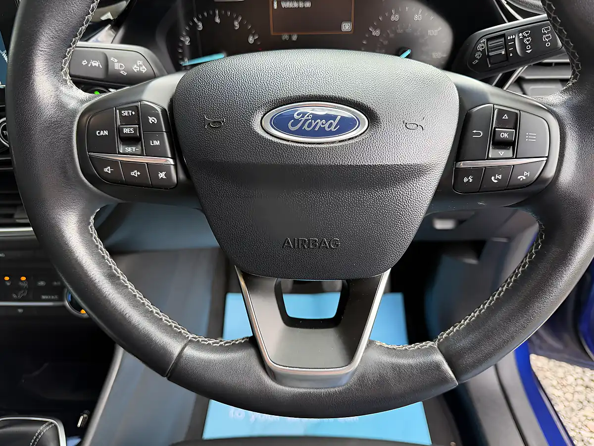 Used 2018 Ford Fiesta Titanium Blue - Interior and Exterior details 15