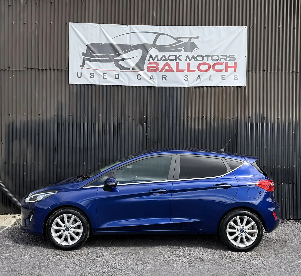 Used 2018 Ford Fiesta Titanium Blue - Interior and Exterior details 8