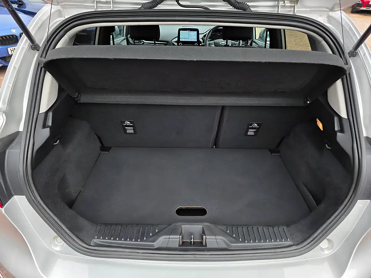 Used 2018 Ford Fiesta Titanium Moondust Silver Metallic - Interior and Exterior details 13