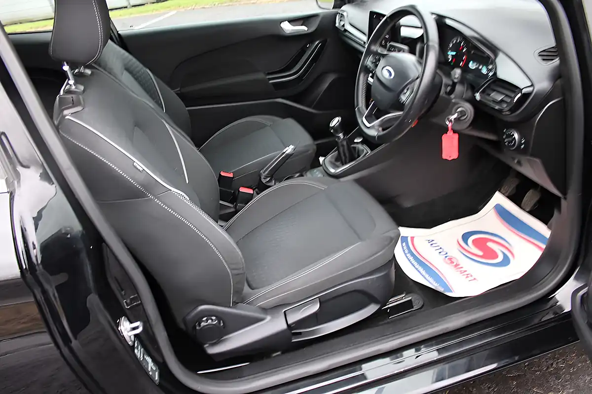 Used 2018 Ford Fiesta Zetec Black - Interior and Exterior details 3