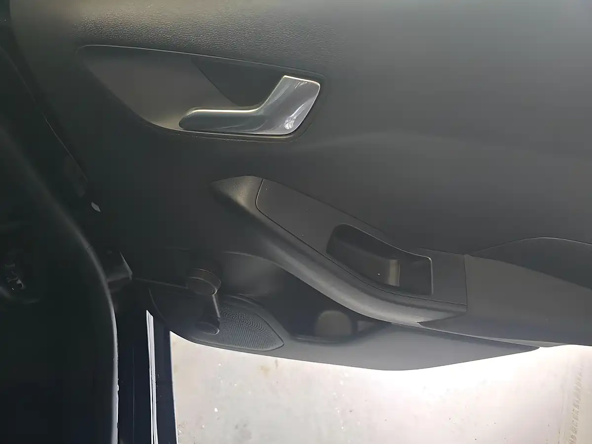 Used 2018 Ford Fiesta Zetec Black - Interior and Exterior details 14