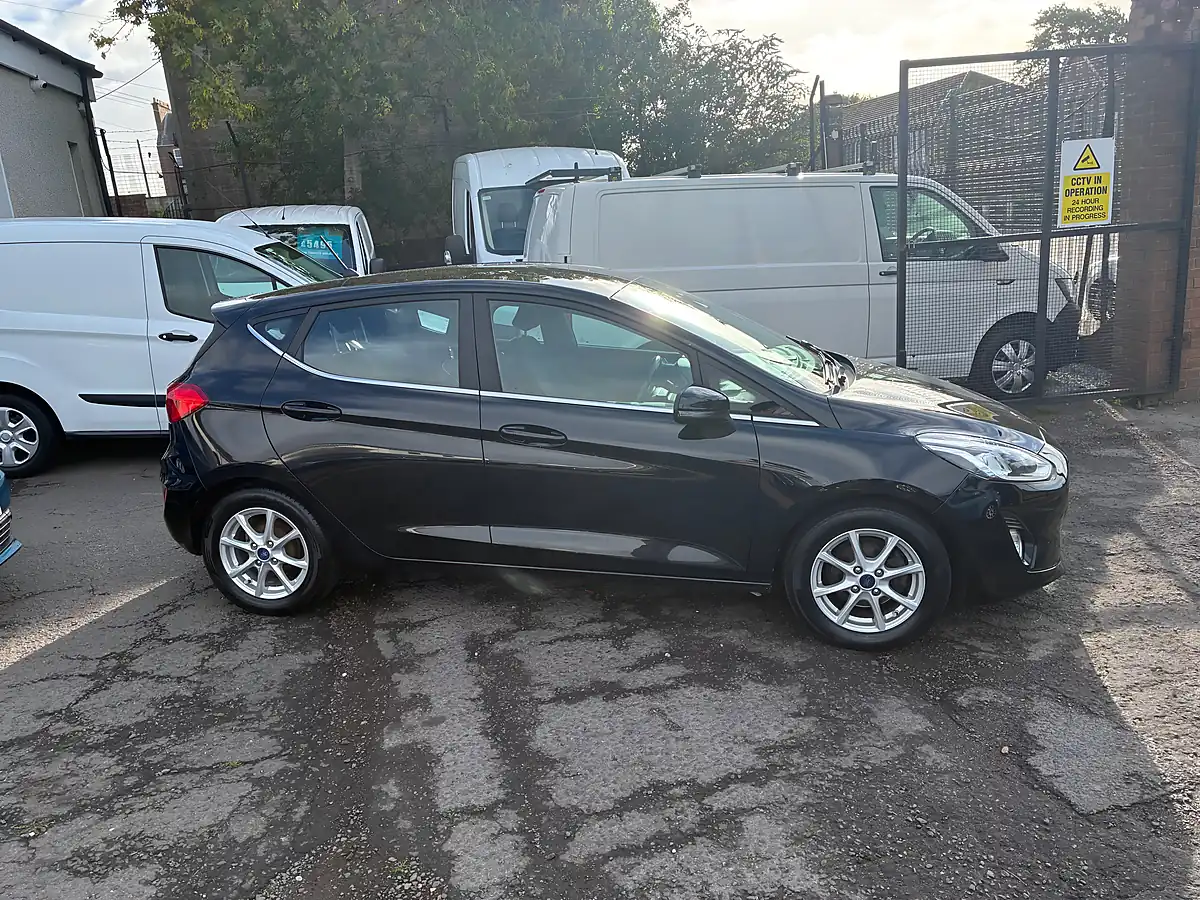 Used 2018 Ford Fiesta Zetec Black - Interior and Exterior details 2