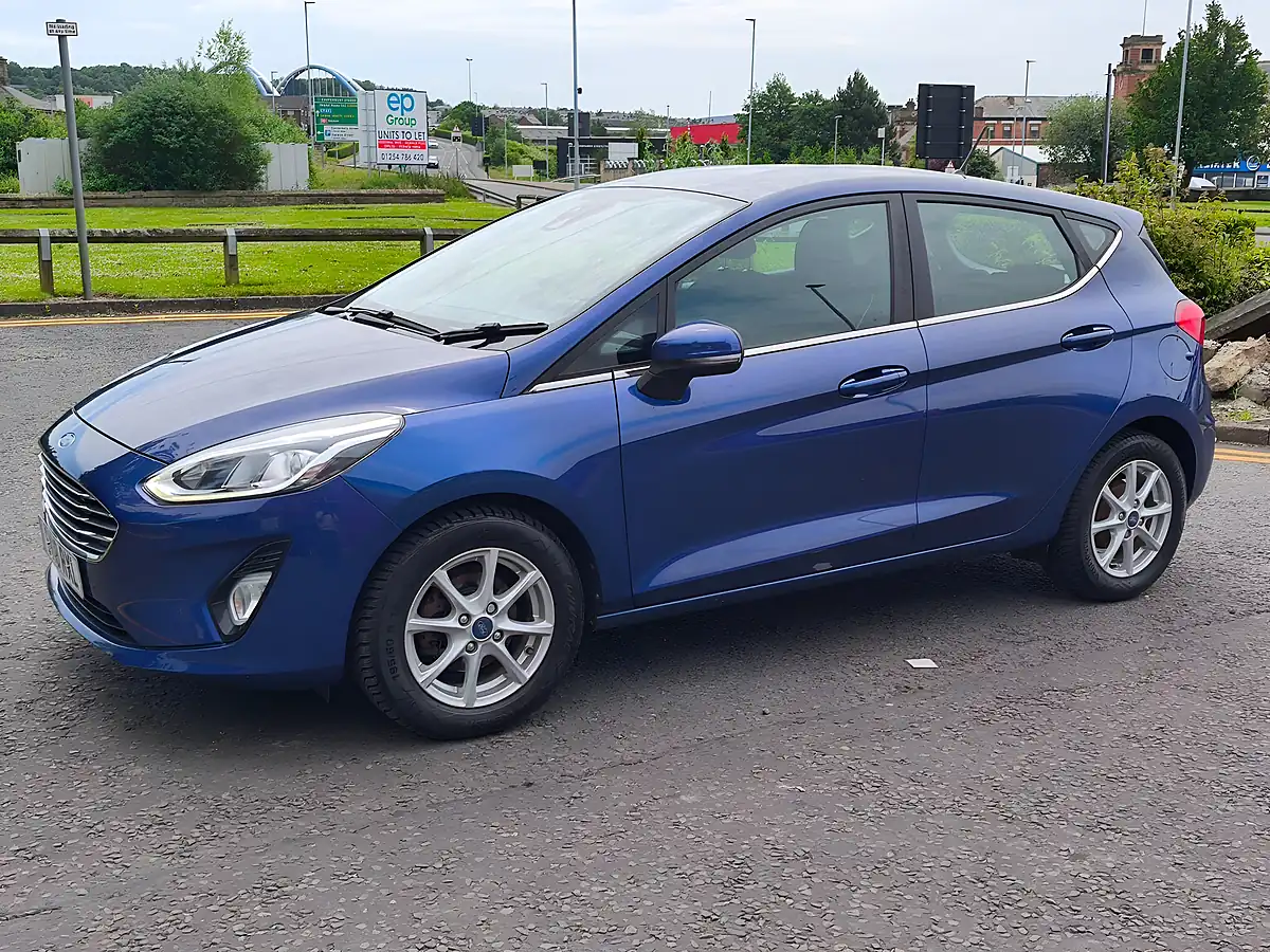 Used 2018 Ford Fiesta Zetec Blue - Interior and Exterior details 10