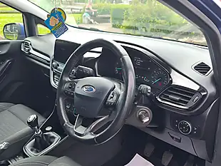 Used 2018 Ford Fiesta Zetec Blue - Interior and Exterior details 4