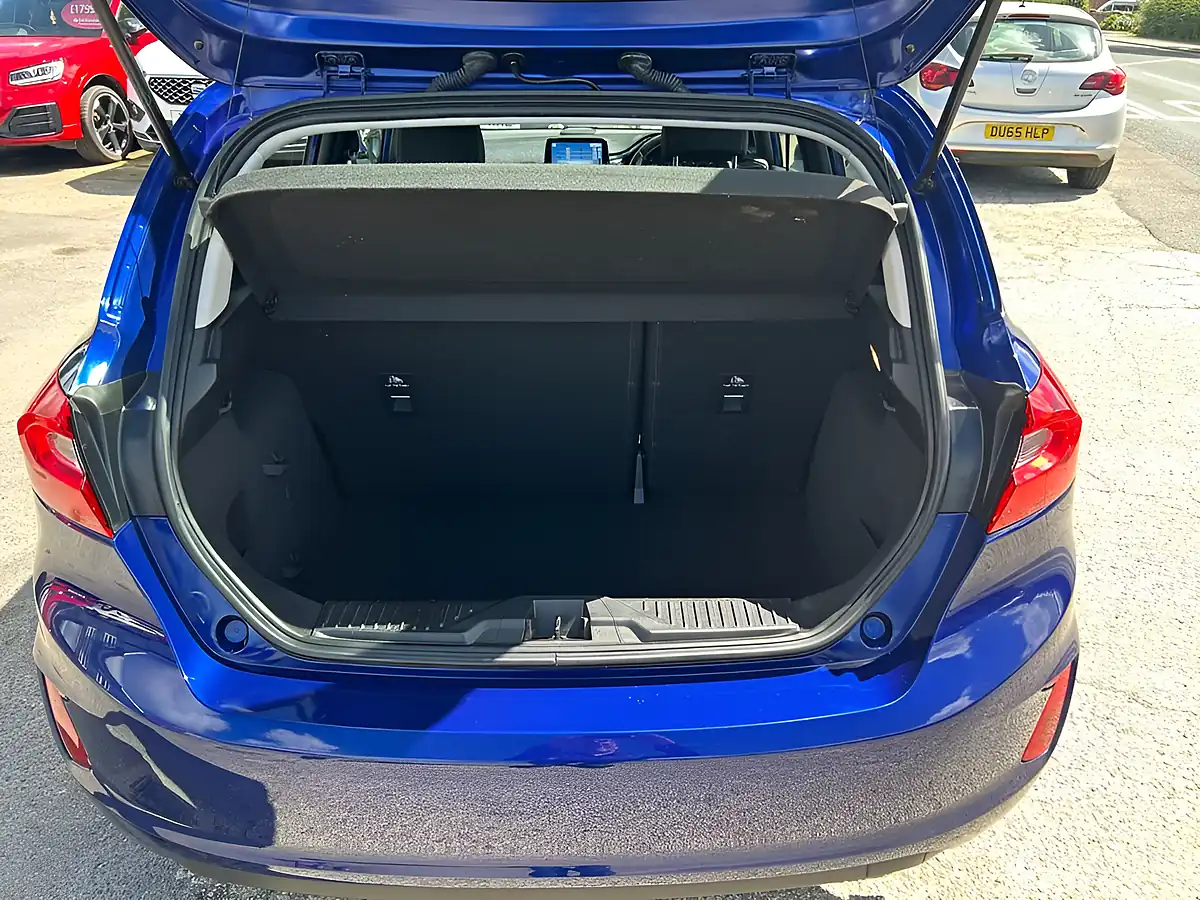 Used 2018 Ford Fiesta Zetec Blue - Interior and Exterior details 14