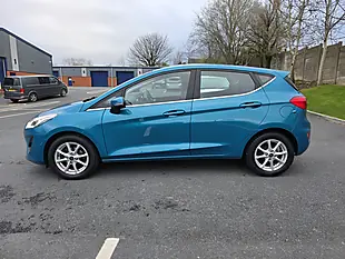 Used 2018 Ford Fiesta Zetec Blue - Interior and Exterior details 4