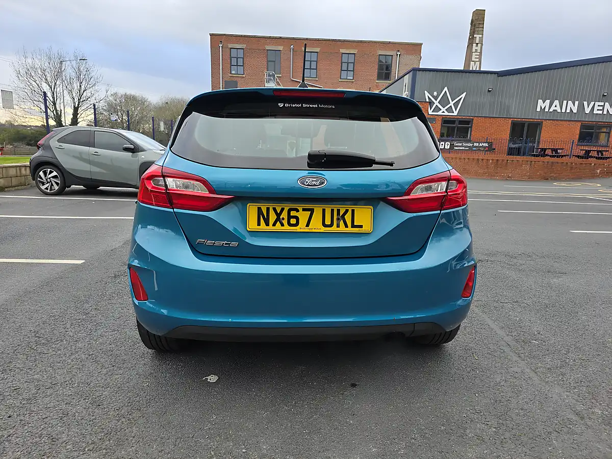 Used 2018 Ford Fiesta Zetec Blue - Interior and Exterior details 7