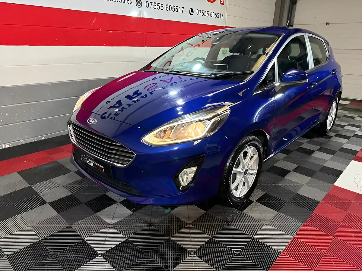 Used 2018 Ford Fiesta Zetec Blue - Interior and Exterior details 8
