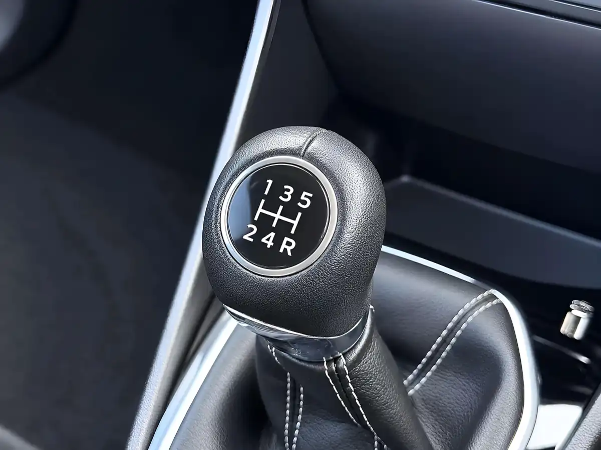 Used 2018 Ford Fiesta Zetec Blue - Interior and Exterior details 17