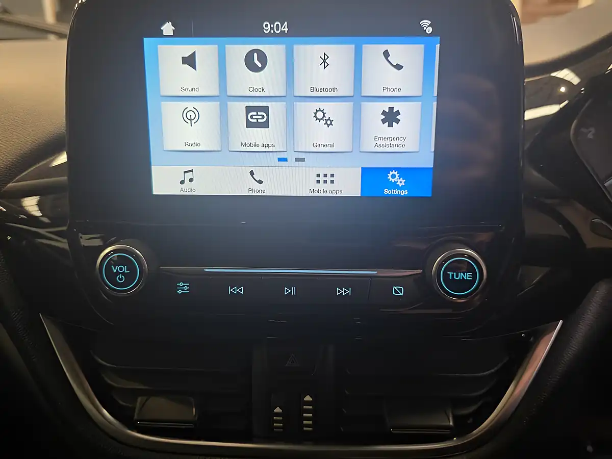 Used 2018 Ford Fiesta Zetec Blue - Interior and Exterior details 12