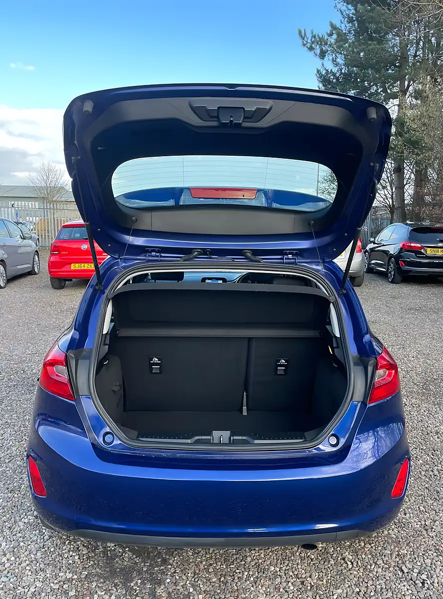 Used 2018 Ford Fiesta Zetec Blue - Interior and Exterior details 11