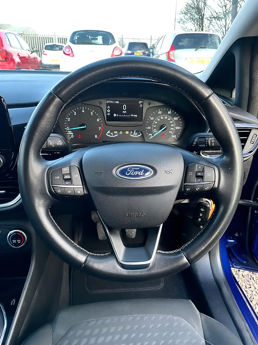 Used 2018 Ford Fiesta Zetec Blue - Interior and Exterior details 15