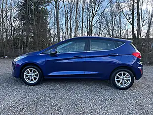 Used 2018 Ford Fiesta Zetec Blue - Interior and Exterior details 6