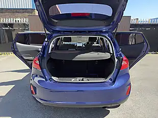 Used 2018 Ford Fiesta Zetec Blue - Interior and Exterior details 13