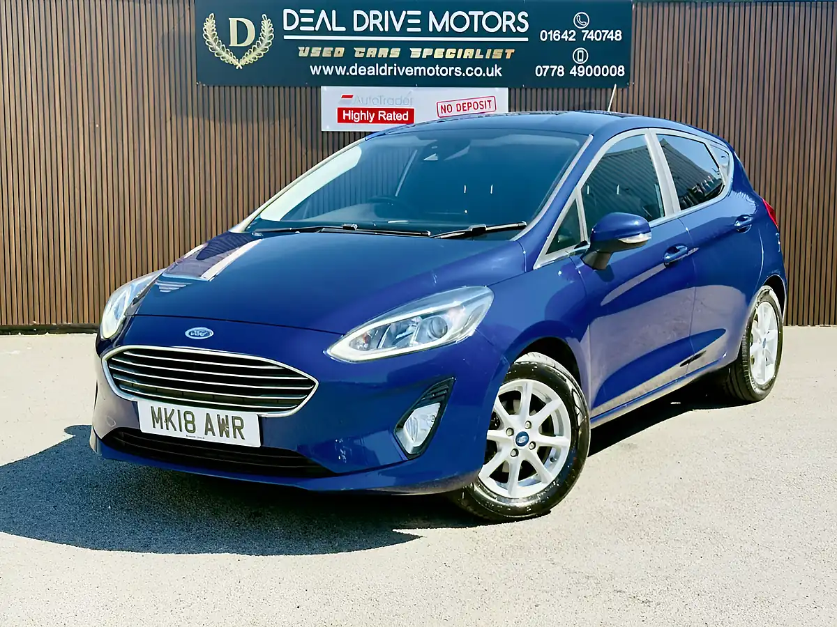 Used 2018 Ford Fiesta Zetec Blue - Interior and Exterior details 3