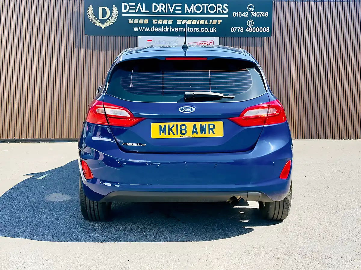 Used 2018 Ford Fiesta Zetec Blue - Interior and Exterior details 6