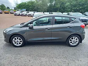 Used 2018 Ford Fiesta Zetec Grey - Interior and Exterior details 4