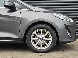 Used 2018 Ford Fiesta Zetec Grey - Interior and Exterior details 7