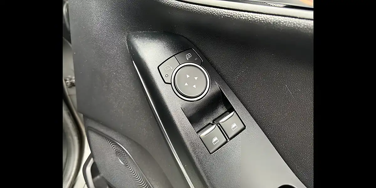 Used 2018 Ford Fiesta Zetec Grey - Interior and Exterior details 13