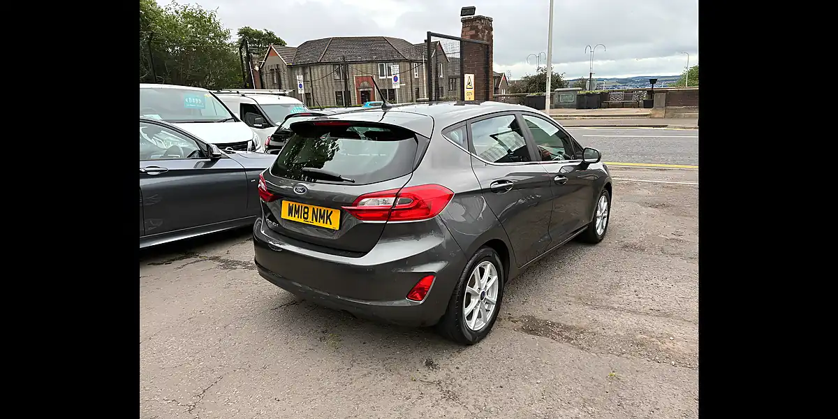 Used 2018 Ford Fiesta Zetec Grey - Interior and Exterior details 3