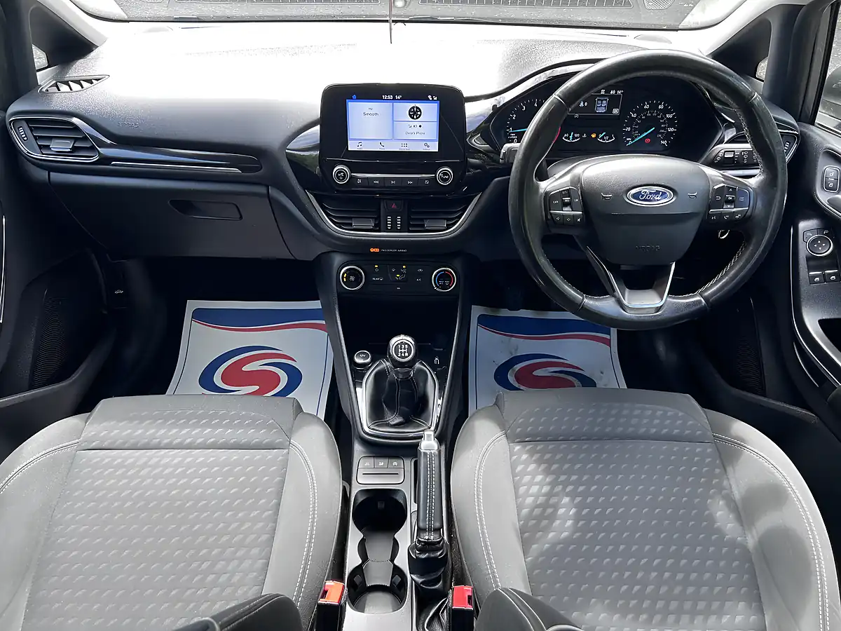 Used 2018 Ford Fiesta Zetec Grey - Interior and Exterior details 11