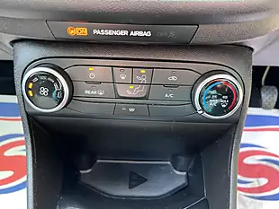 Used 2018 Ford Fiesta Zetec Grey - Interior and Exterior details 15