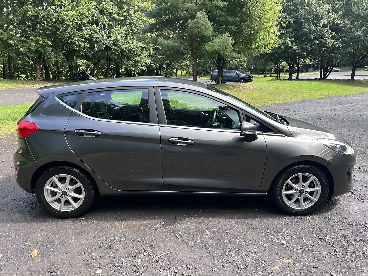 Used 2018 Ford Fiesta Zetec Grey - Interior and Exterior details 7
