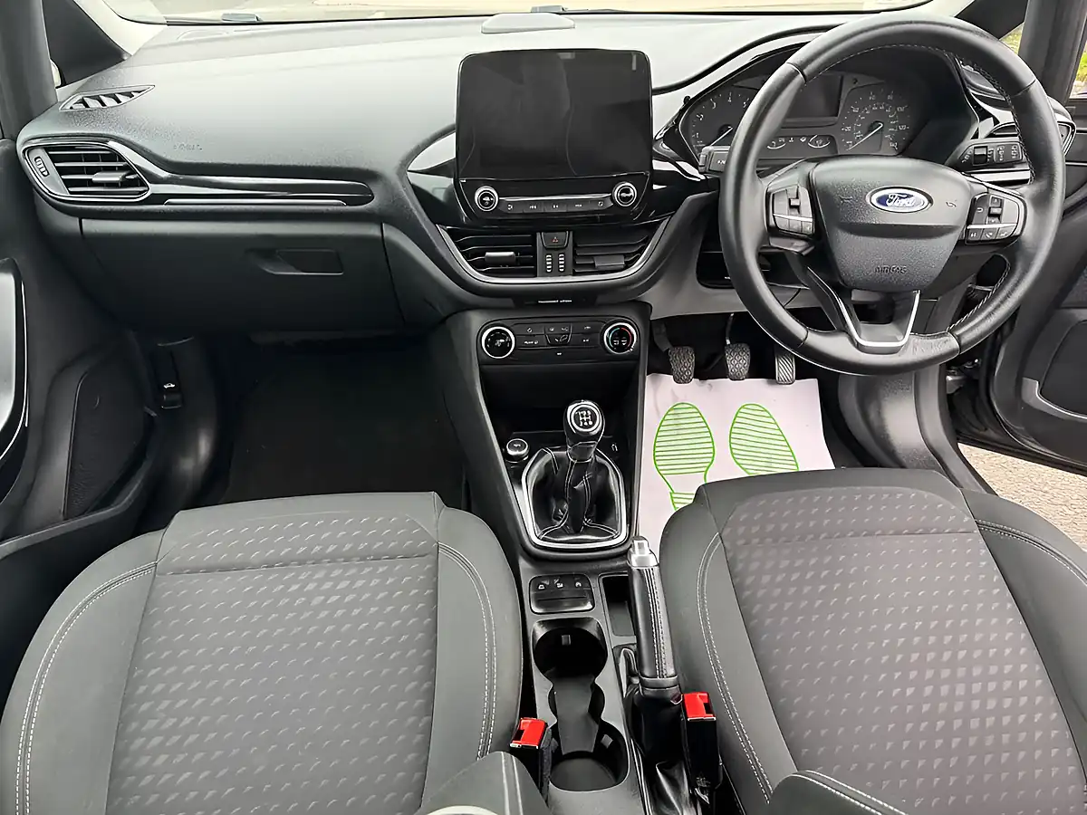 Used 2018 Ford Fiesta Zetec Grey - Interior and Exterior details 15