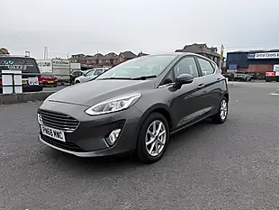 Used 2018 Ford Fiesta Zetec Grey - Interior and Exterior details 20