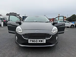 Used 2018 Ford Fiesta Zetec Grey - Interior and Exterior details 3