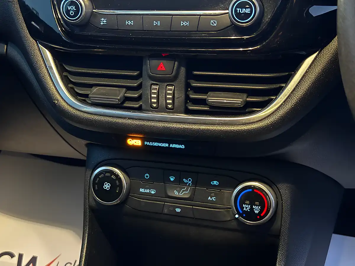 Used 2018 Ford Fiesta Zetec Grey - Interior and Exterior details 19
